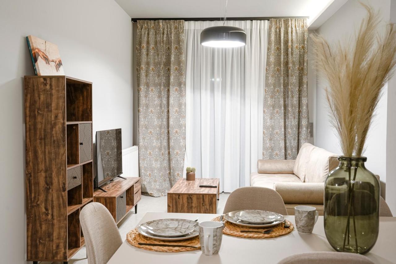 Quattro Luxury Apartments 特里卡拉 外观 照片