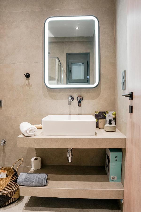 Quattro Luxury Apartments 特里卡拉 外观 照片